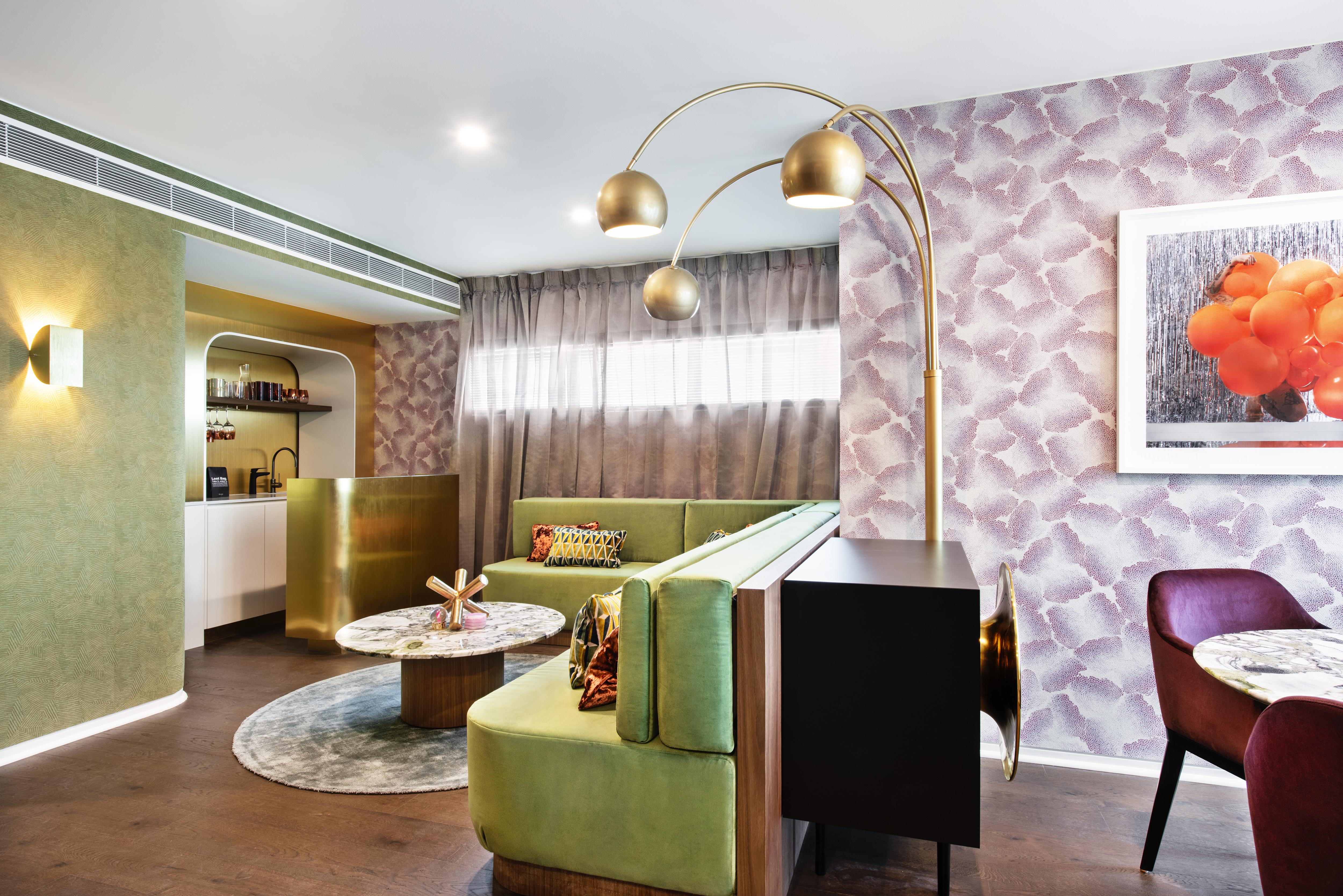 Ovolo The Valley Brisbane Eksteriør bilde The interior of the 2018 refurbished lounge