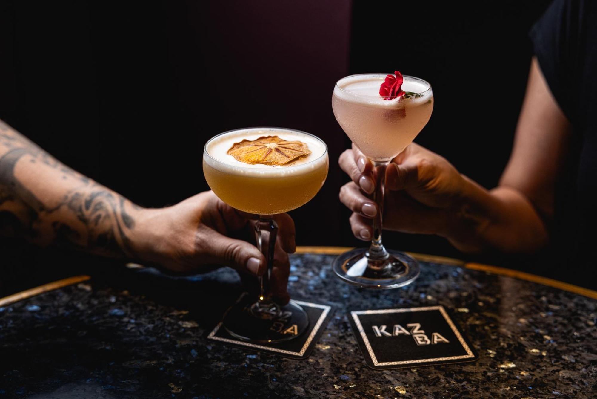 Ovolo The Valley Brisbane Eksteriør bilde Two cocktails at KAZEA