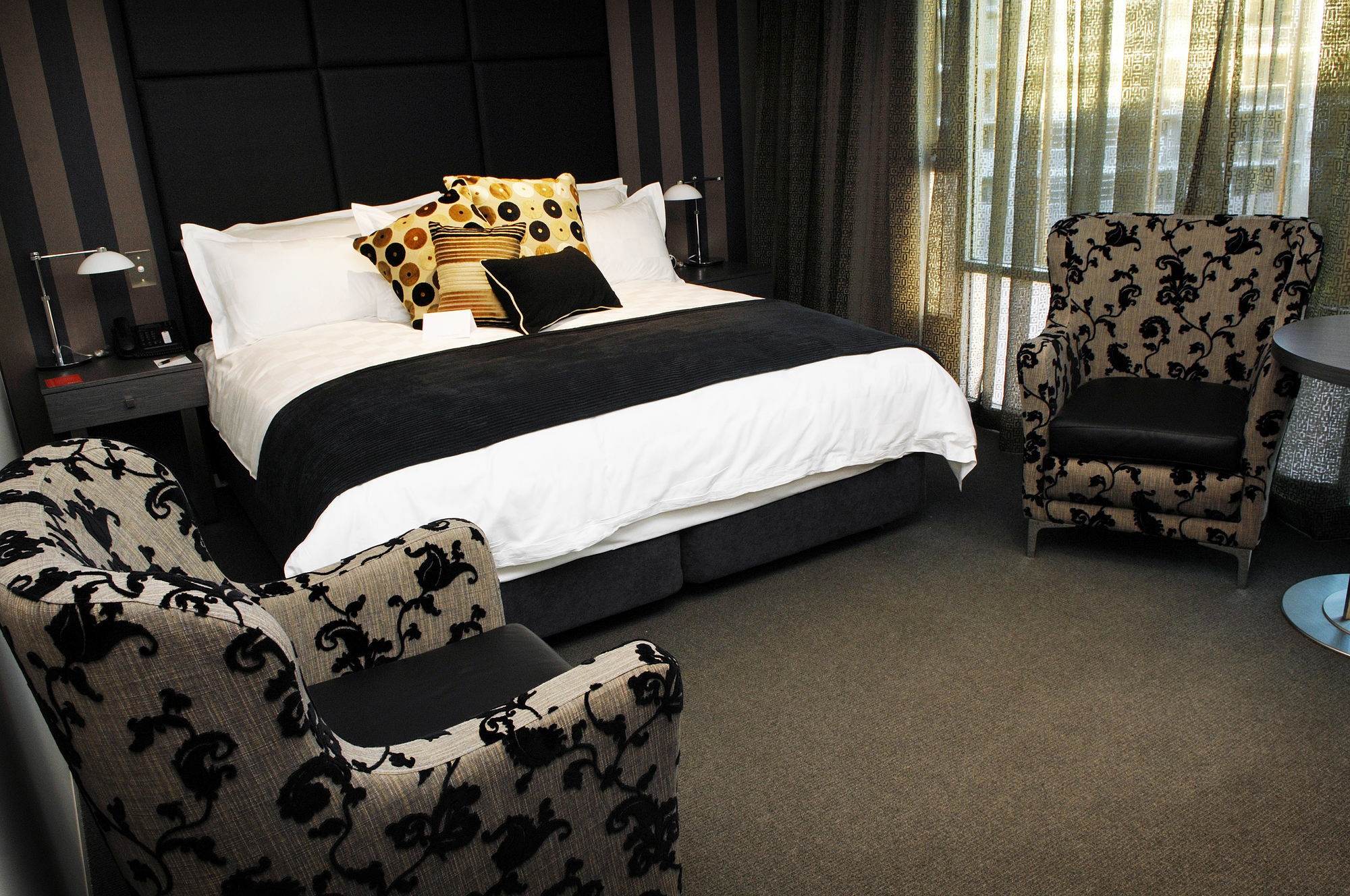 Ovolo The Valley Brisbane Eksteriør bilde A room at the hotel